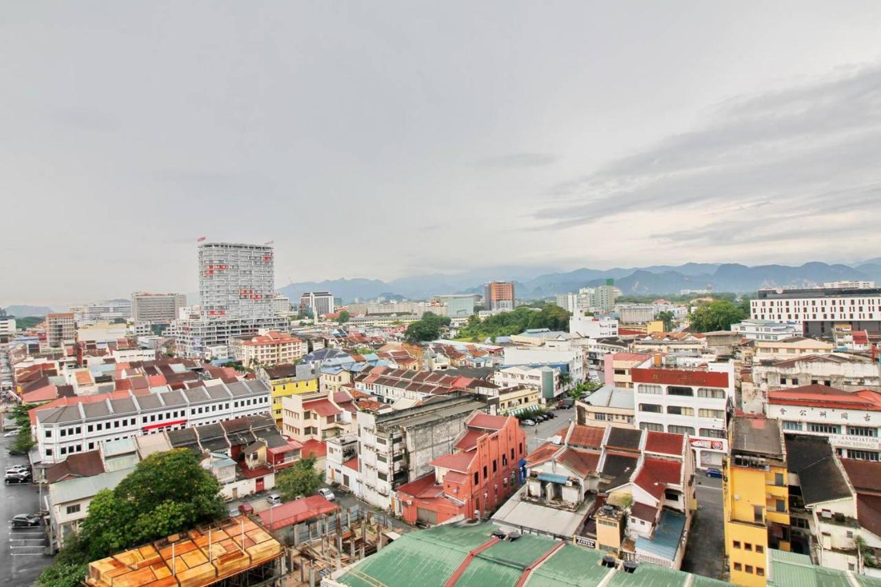 H2H - Eleven14 Majestic Ipoh Appartement Buitenkant foto