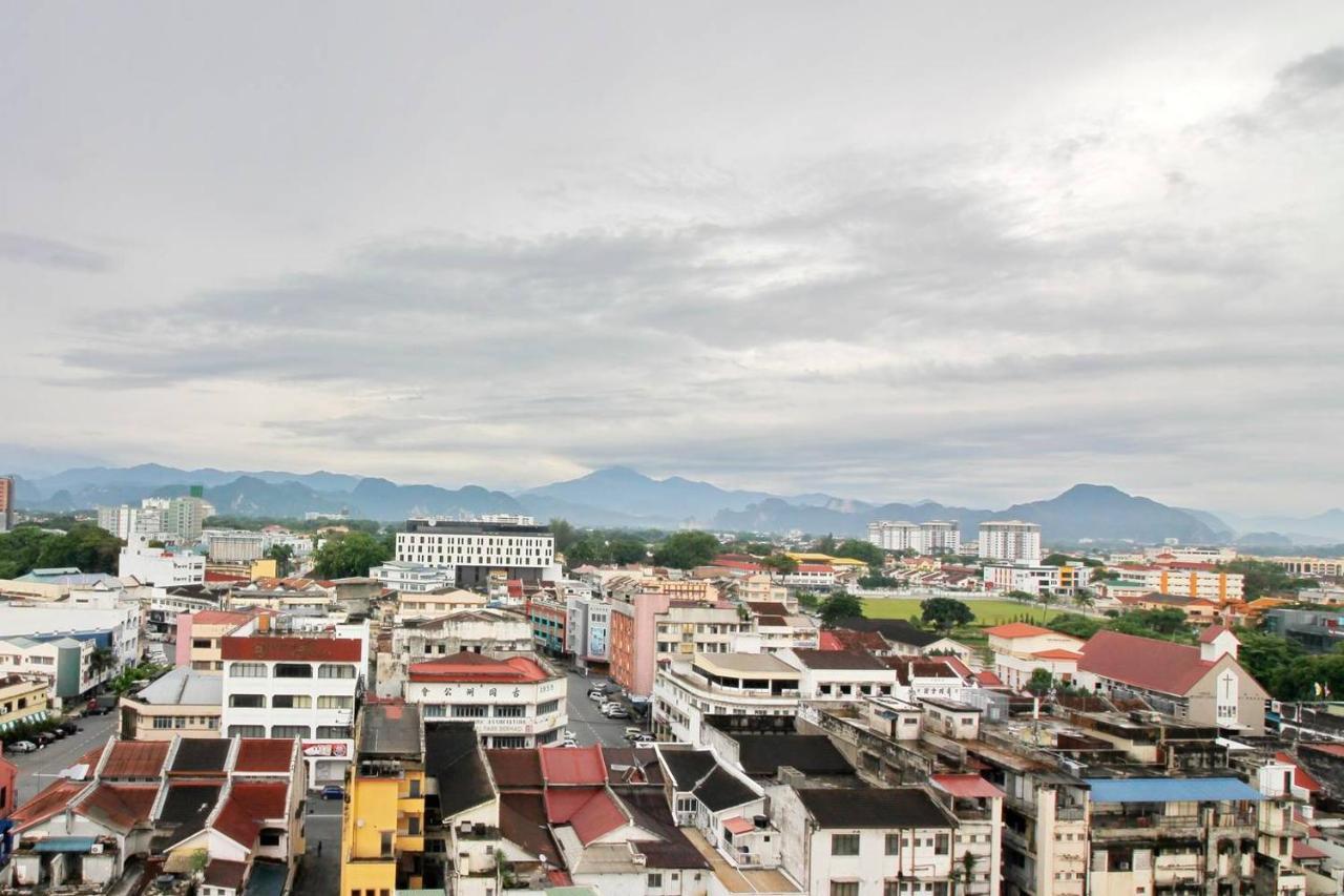 H2H - Eleven14 Majestic Ipoh Appartement Buitenkant foto